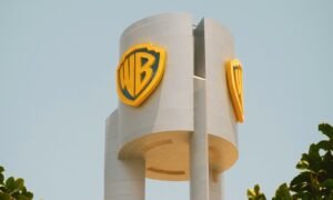 Netflix ingloberà Warner Bros e riscrive Hollywood